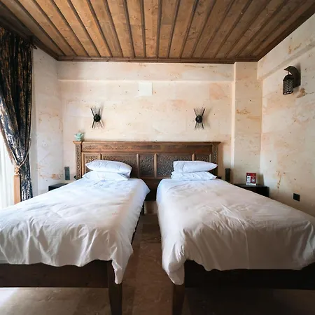 Abra Stone House Bed & Breakfast 3*