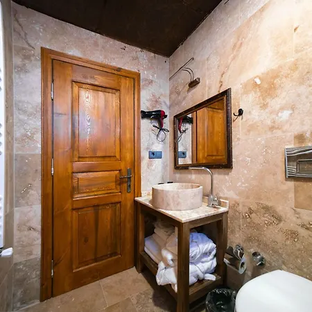 Abra Stone House Bed & Breakfast