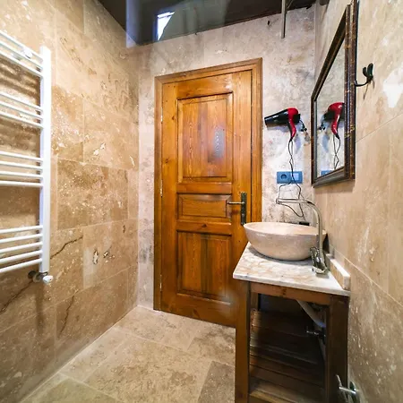 Abra Stone House Bed & Breakfast 3*