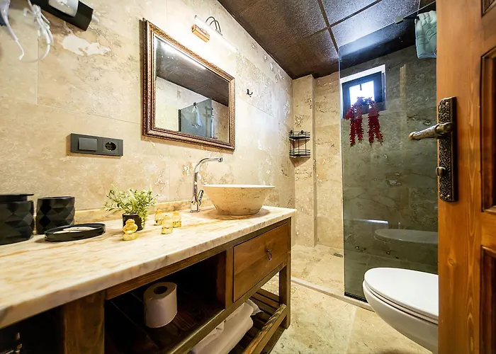 住宿加早餐酒店 Abra Stone House 内夫谢希尔