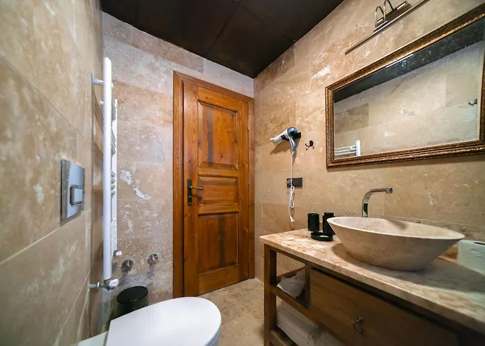 住宿加早餐酒店 Abra Stone House 内夫谢希尔